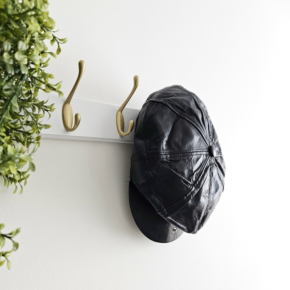 Black Leather Newsboy Cap - Picture 4 of 17